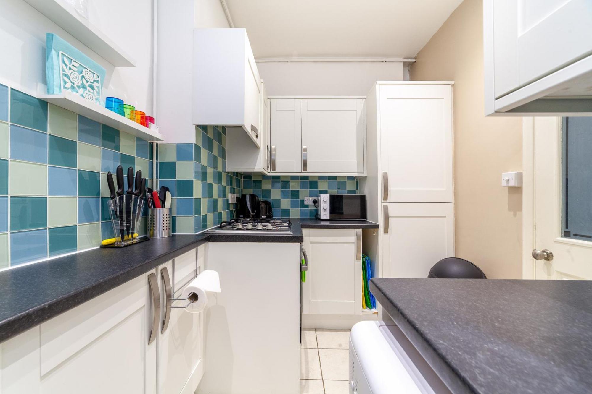 Cozy & Charming 2-bedroom Flat In Prime * Londra
